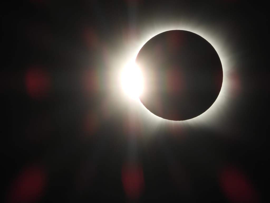total solar eclipse greenland